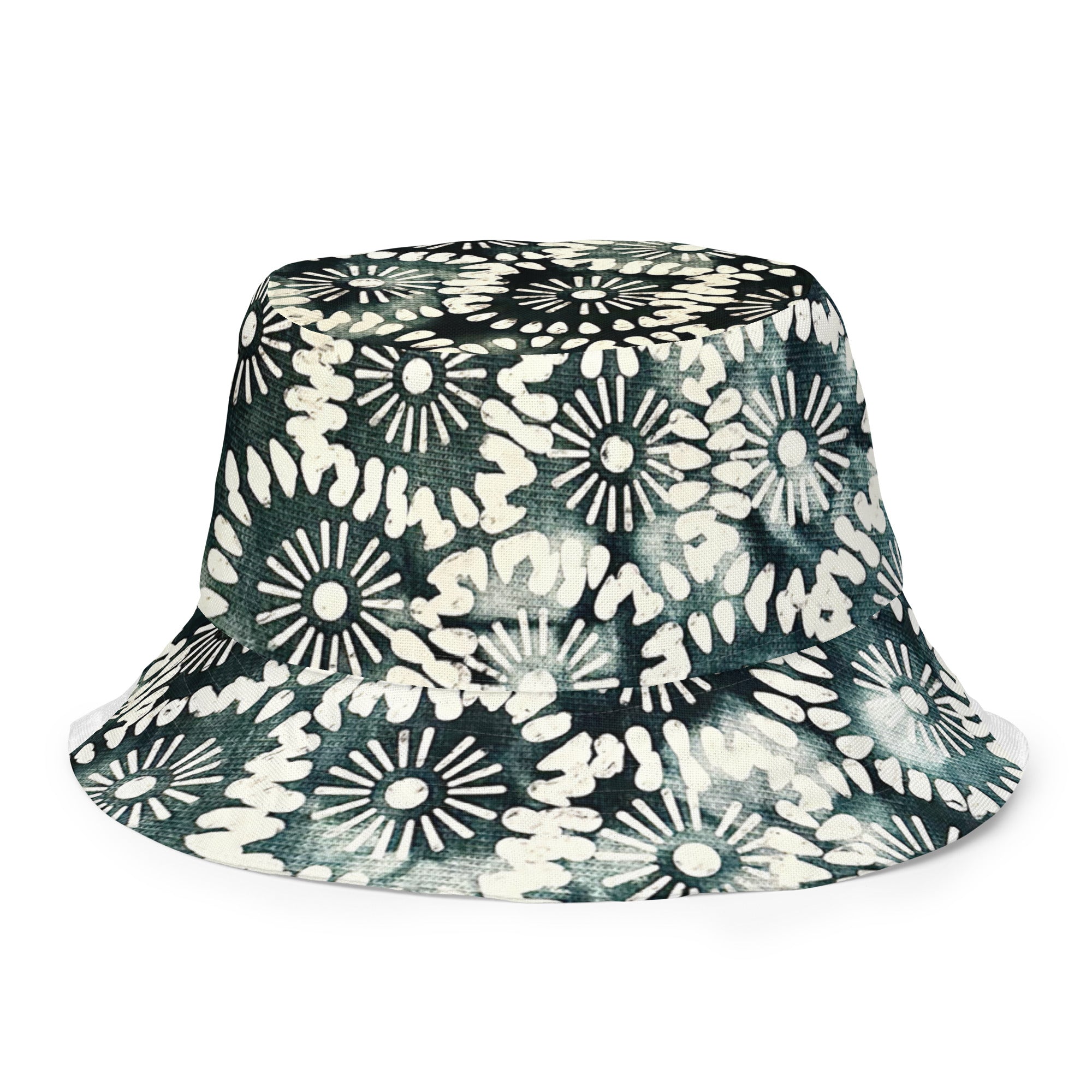 Reversible bucket hat