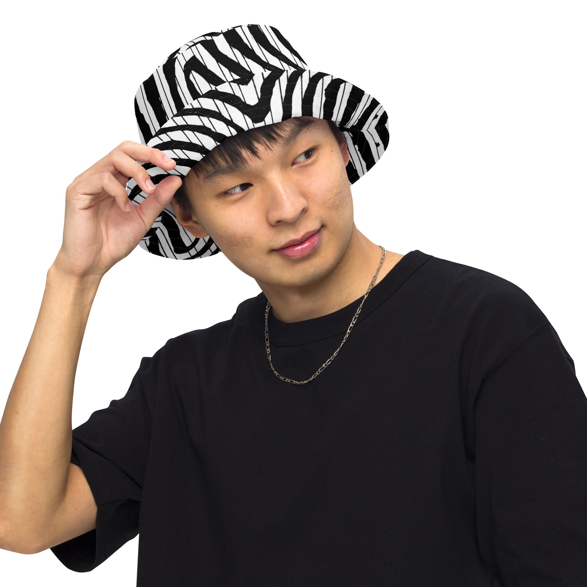 Flow Reversible Bucket Hat