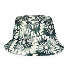 Reversible bucket hat