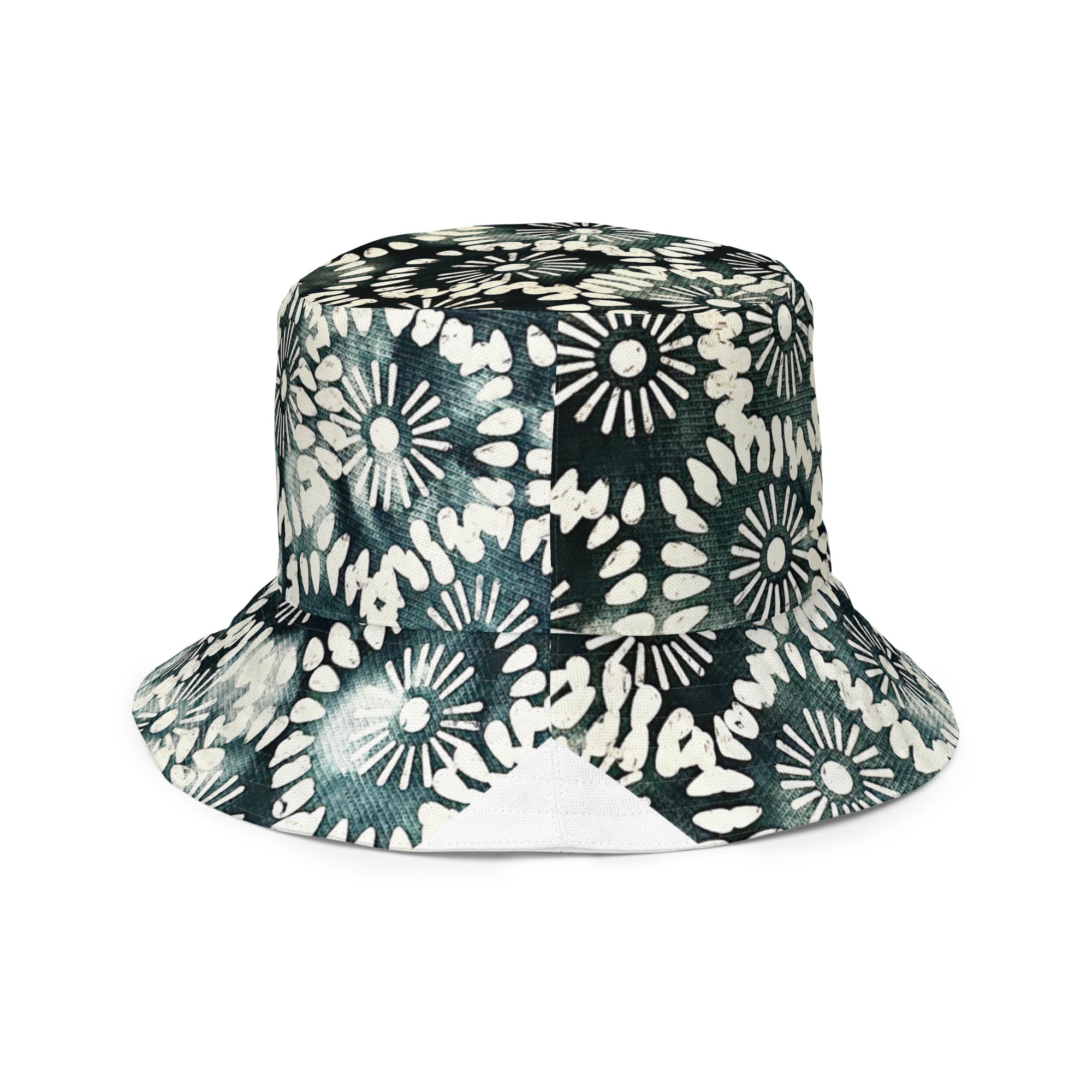 Reversible bucket hat