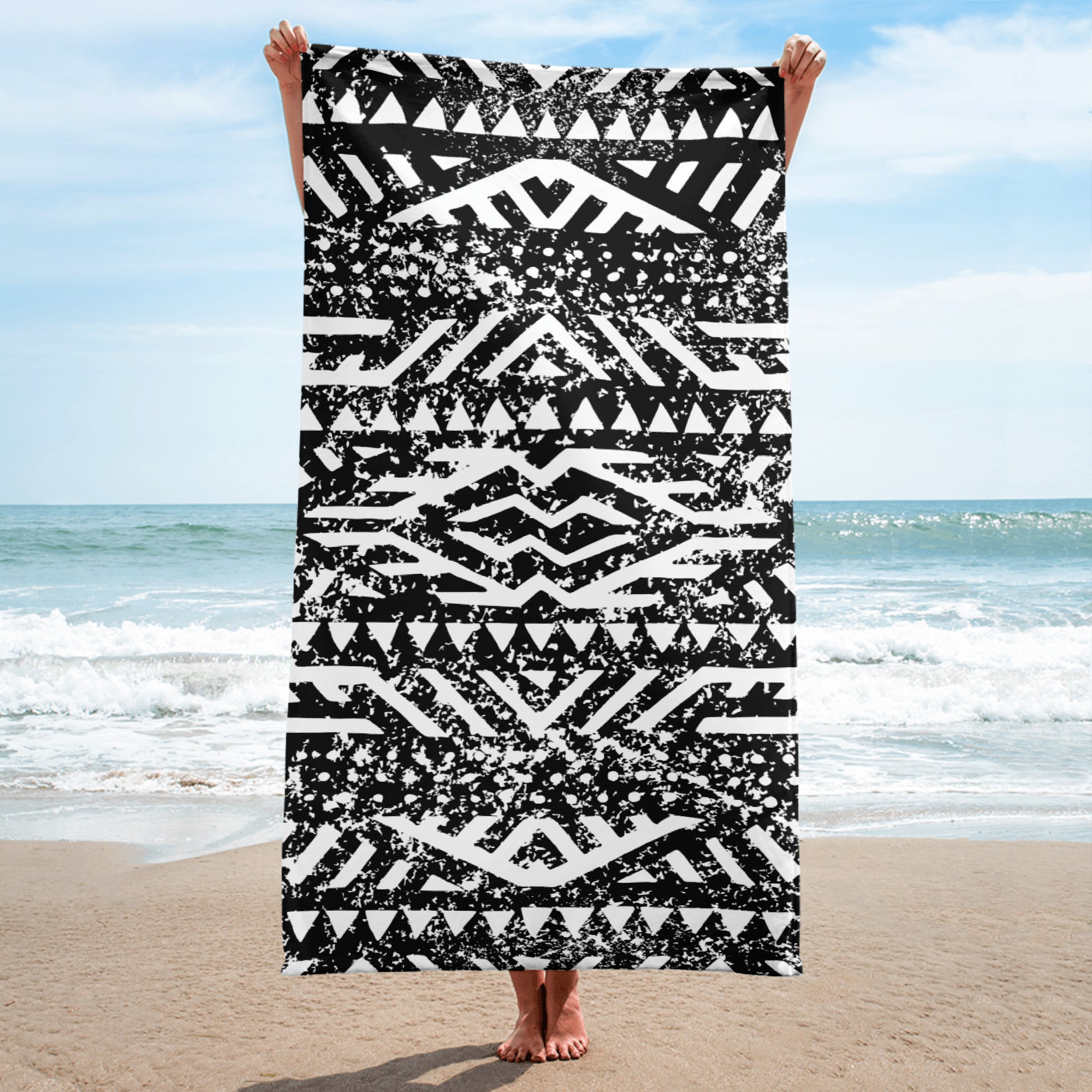 African Print Towel | Black and white | Oasis - Love Africa Print