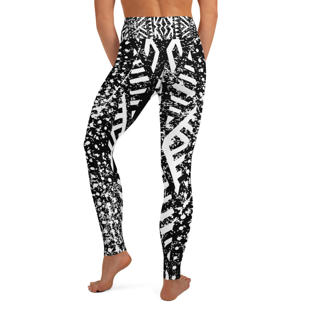 African Print Yoga Leggings | Black and white | Oasis - Love Africa Print